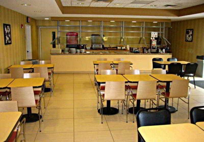 Towneplace Suites Rochester Restaurant photo